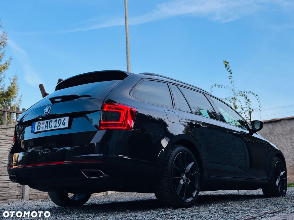 Skoda Octavia 2.0 TDI RS Challenge DSG - 22