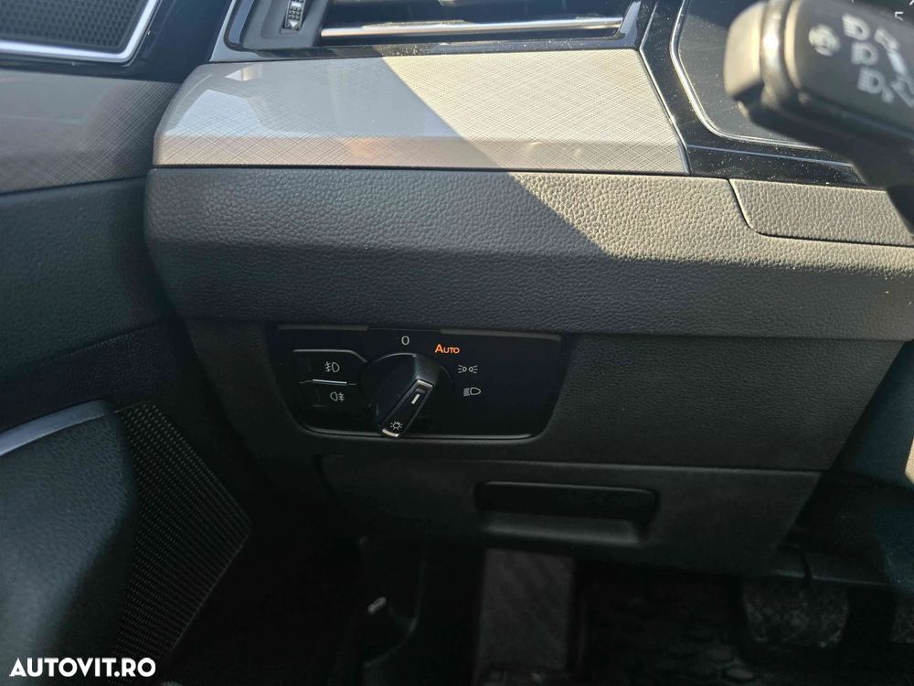 Volkswagen Passat - 16