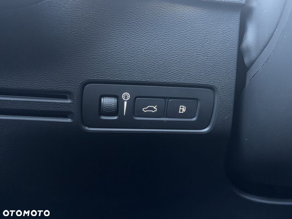 Volvo XC 40 T4 Plug-In Hybrid Inscription Expression Pro - 33