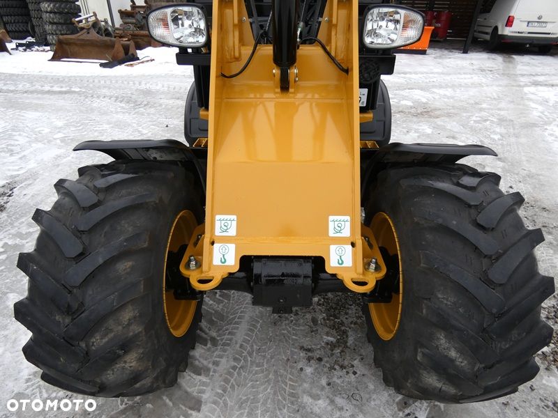 Zeppelin ZL35 ( Atlas AR380 ) 2024r / Powystawowa z Niemiec / Miniładowarka / - 32