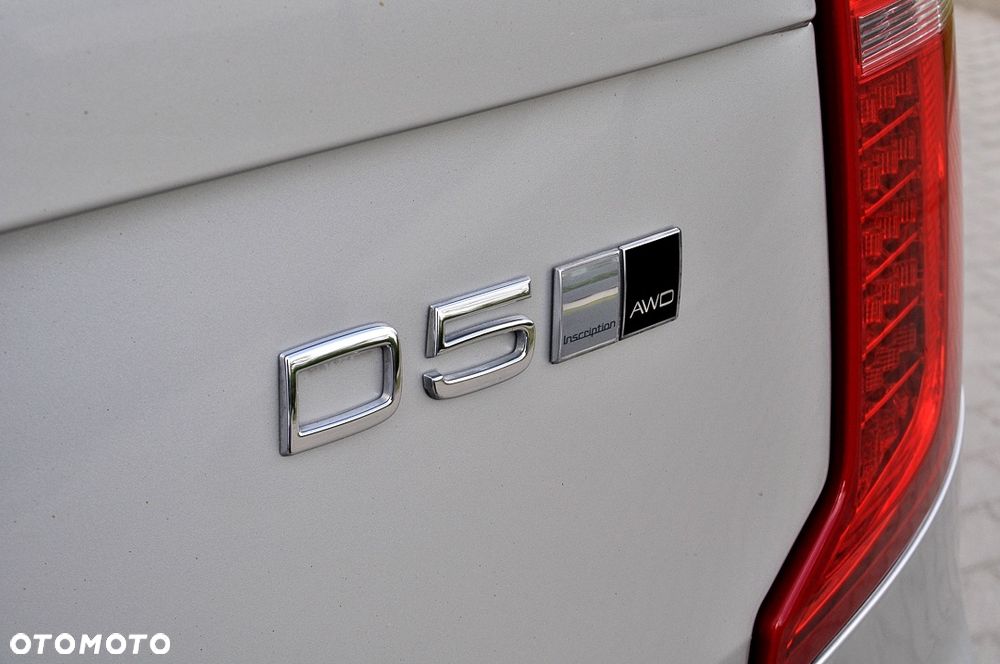 Volvo XC 90 D5 AWD Inscription 7os - 35