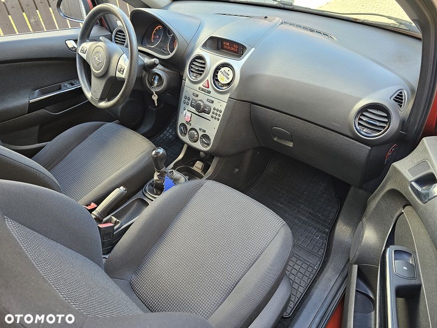 Opel Corsa 1.2 16V Essentia - 19