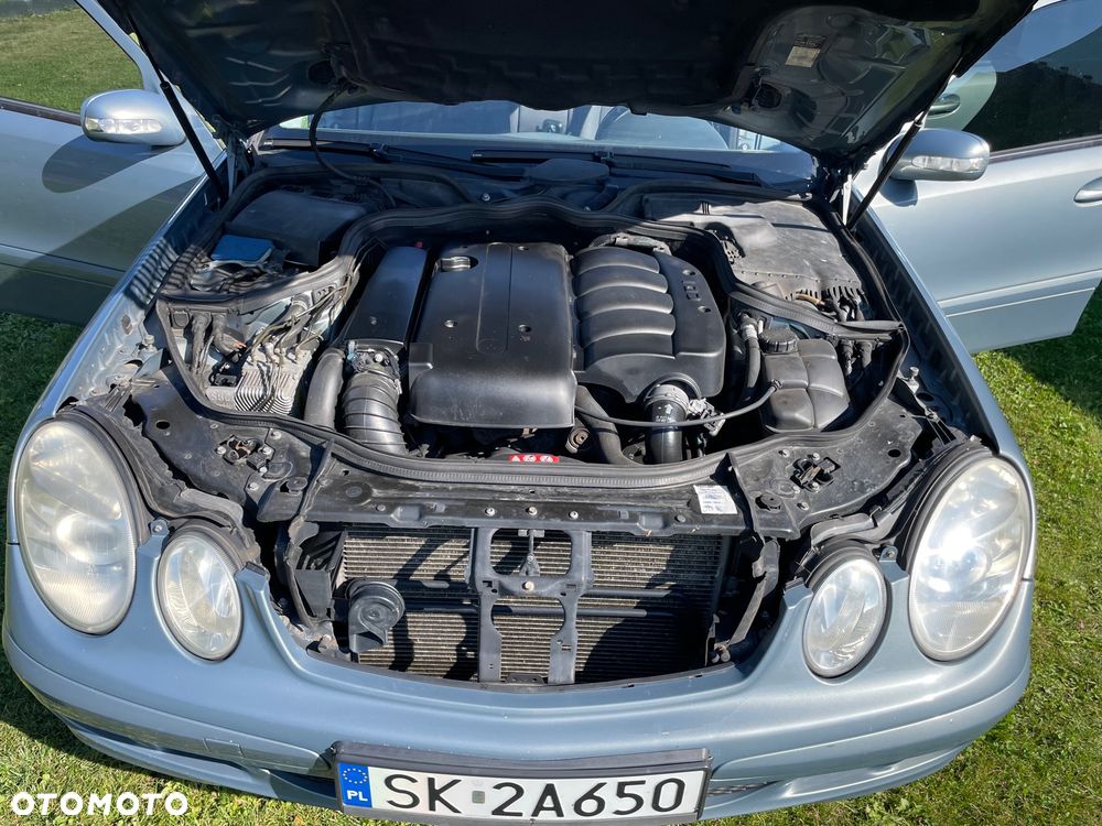 Mercedes-Benz Klasa E - 15