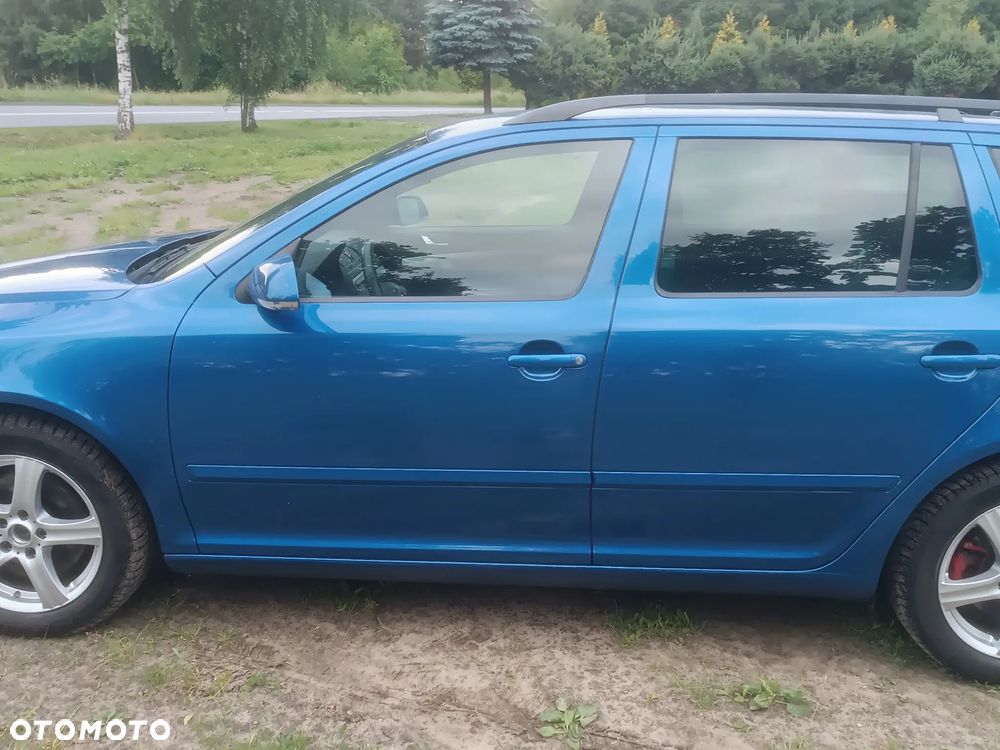Skoda Octavia 2.0 TFSI RS - 17