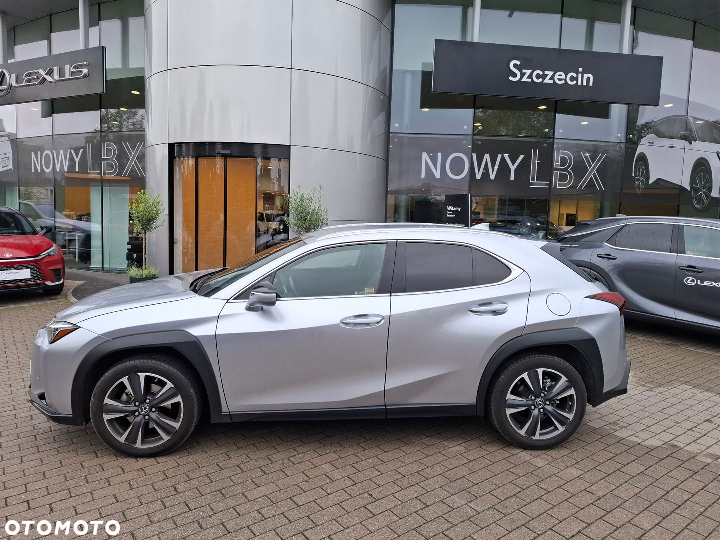 Lexus UX - 2