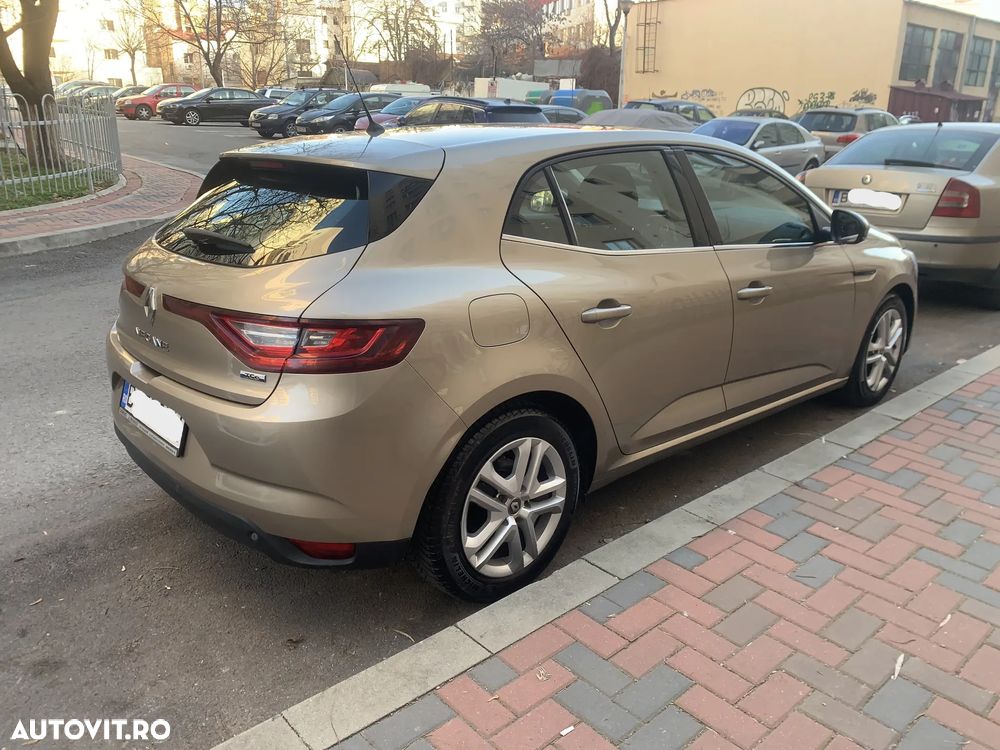 Renault Megane - 7