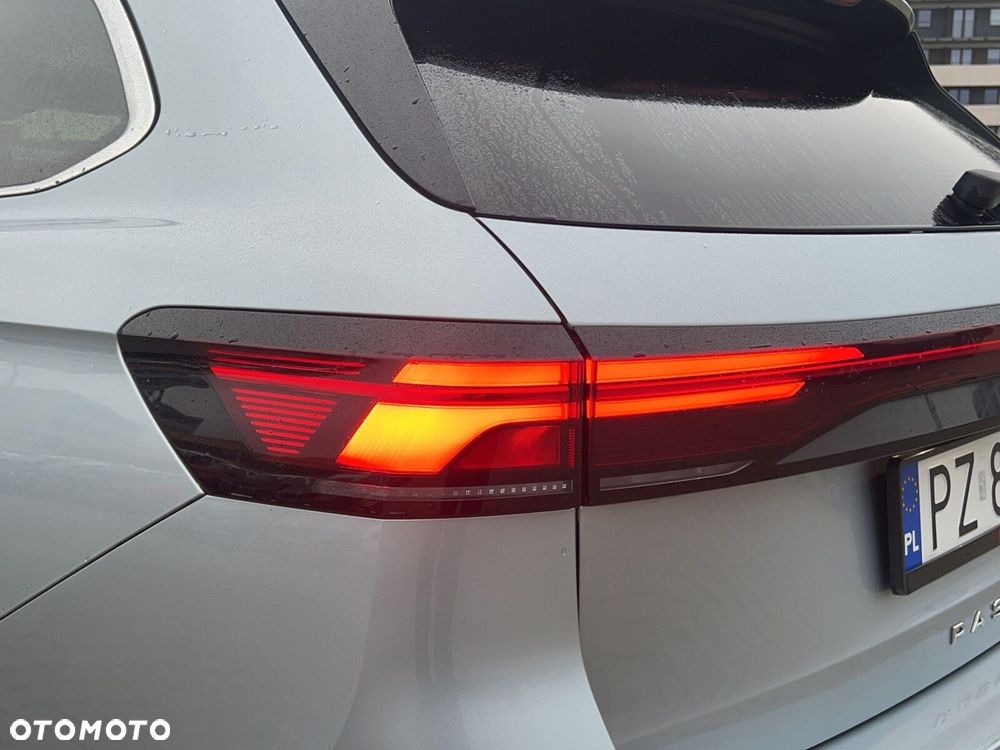 Volkswagen Passat - 37