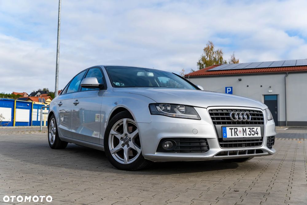 Audi A4 - 4