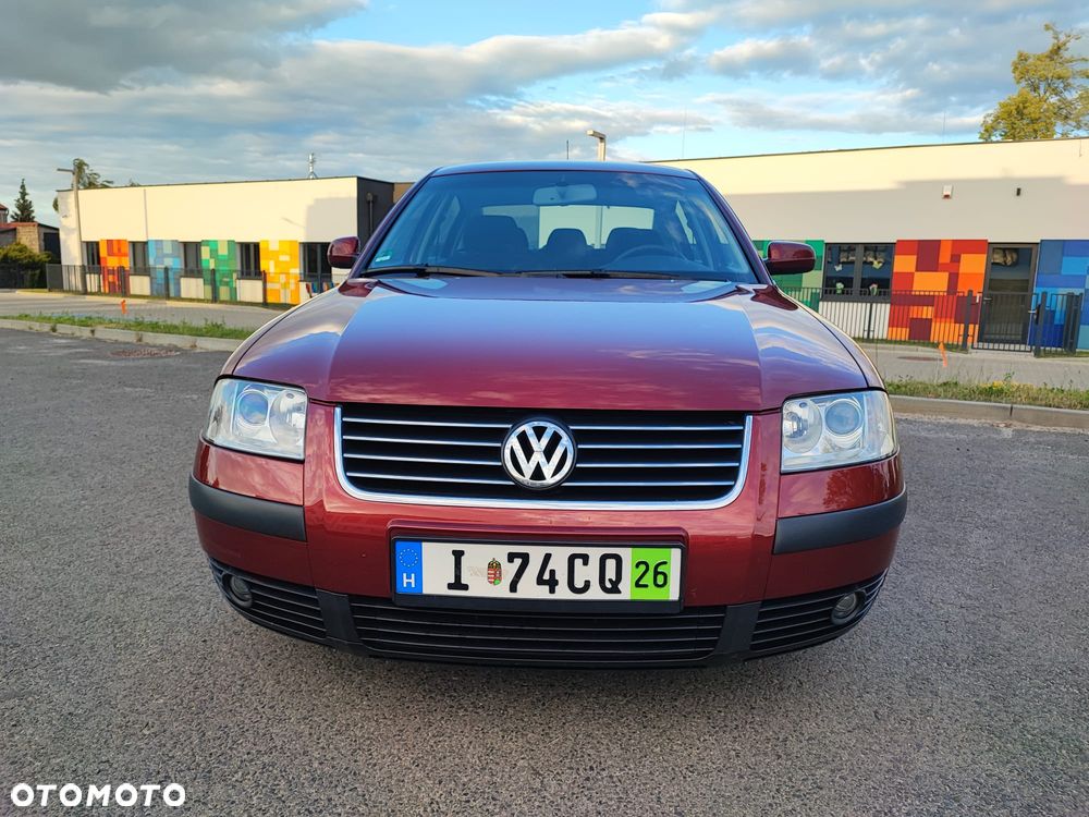 Volkswagen Passat 1.8T Trendline - 5