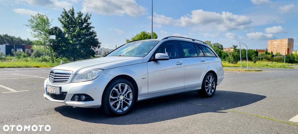 Mercedes-Benz Klasa C 200 CDI DPF BlueEFFICIENCY Special Edition - 19