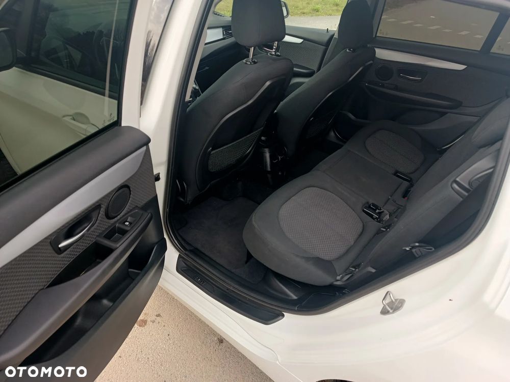 BMW Seria 2 218d GT M Sport - 33