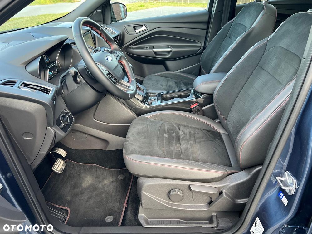 Ford Kuga 2.0 EcoBlue 4x4 ST-LINE - 17