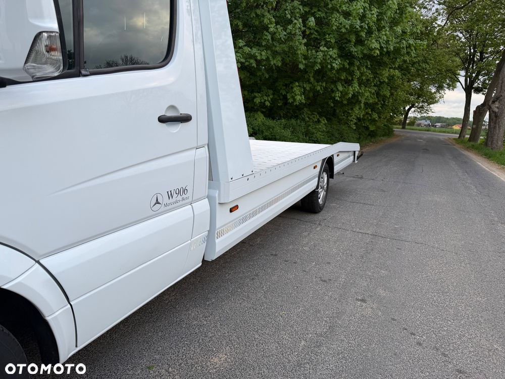 Mercedes-Benz Sprinter - 7