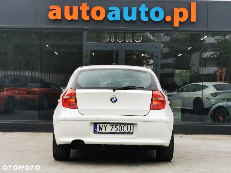BMW Seria 1 118d - 6
