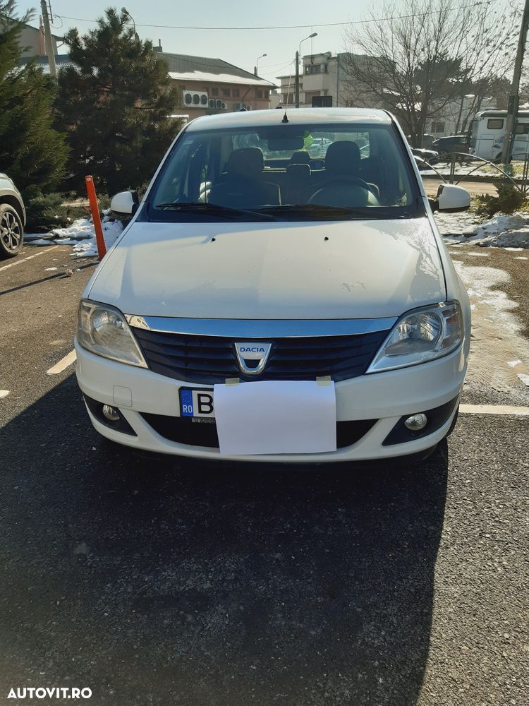 Dacia Logan 1.2 16V Laureate - 1