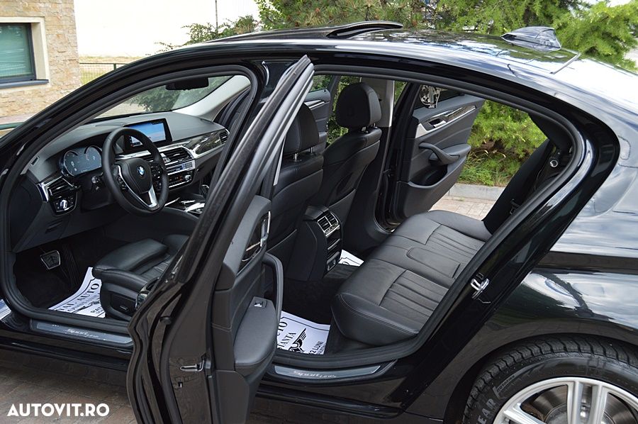 BMW Seria 5 520d xDrive Aut. Sport Line - 4