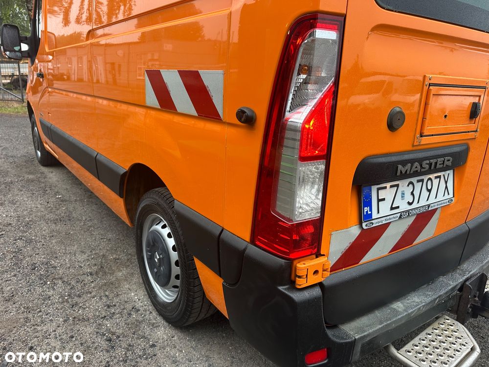 Renault Master 2,3 125ps 2013/14r L2H2 klima hak 2500kg - 15