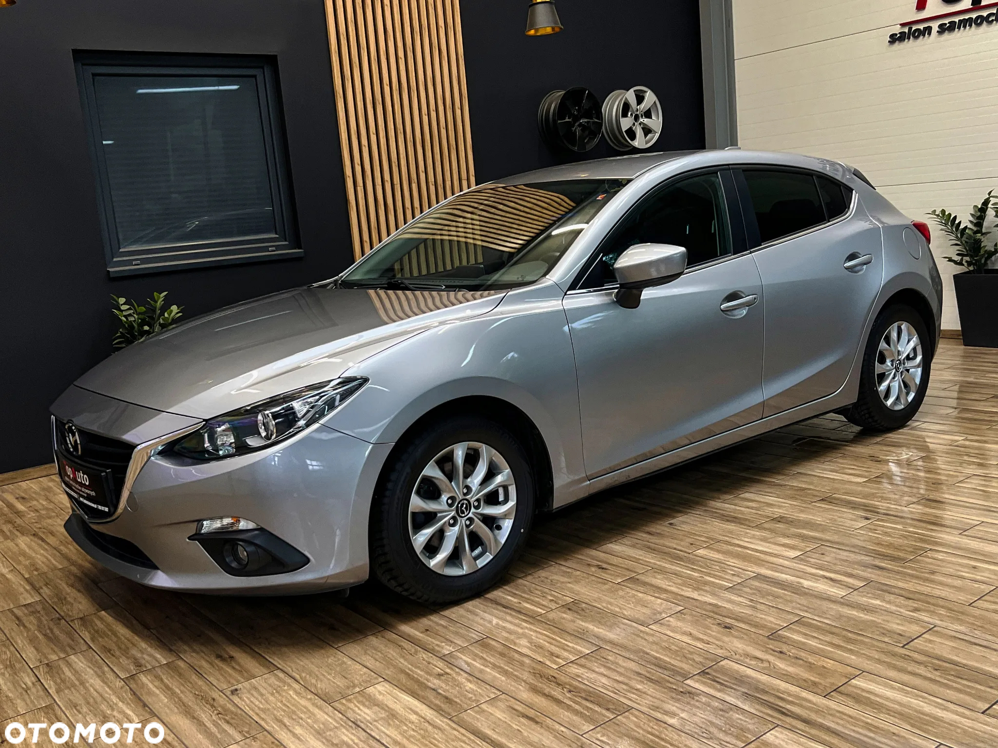 Mazda 3 - 12