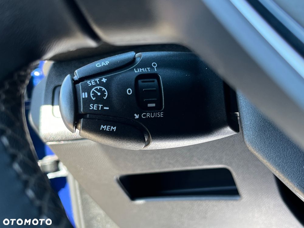 Peugeot 3008 BlueHDi 130 Stop & Start EAT8 Allure Business-Paket - 13