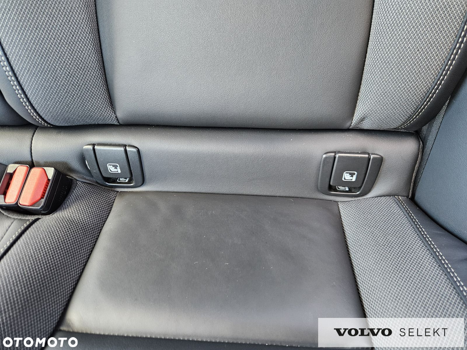 Volvo XC 60 - 30