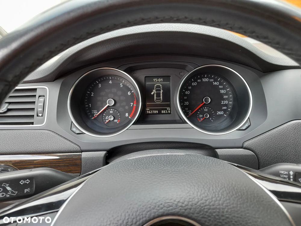 Volkswagen Jetta 1.2 TSI BMT Comfortline - 10