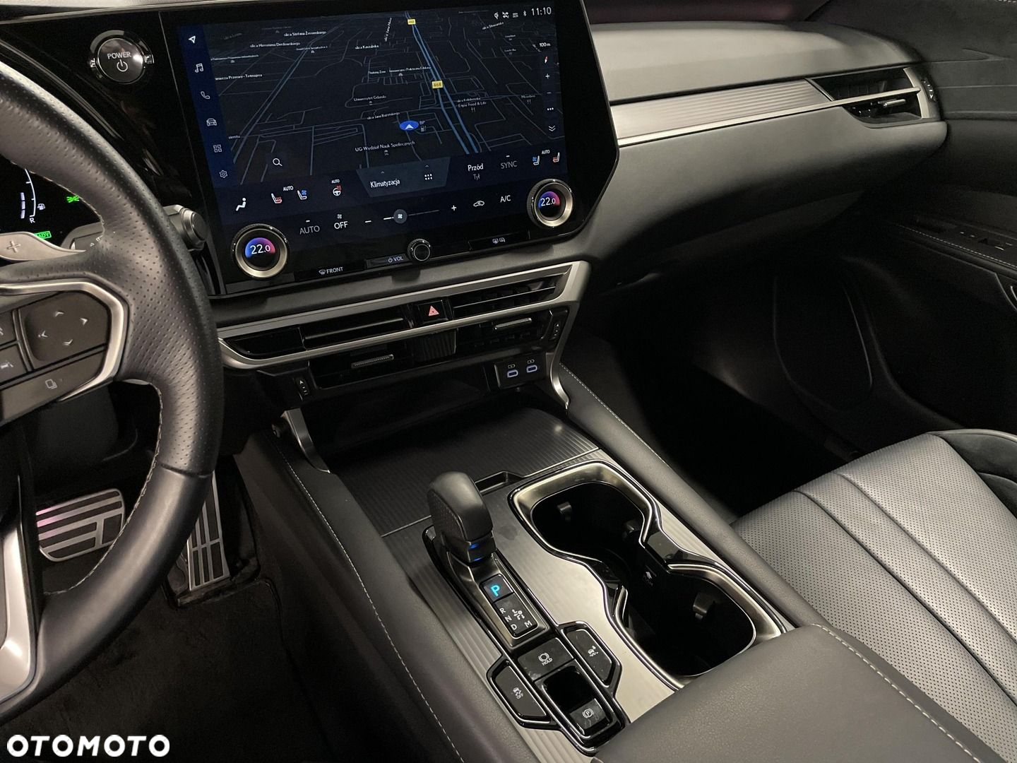 Lexus RX - 25