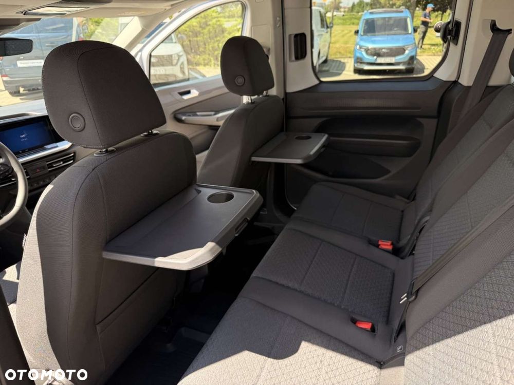 Ford Tourneo Connect - 26