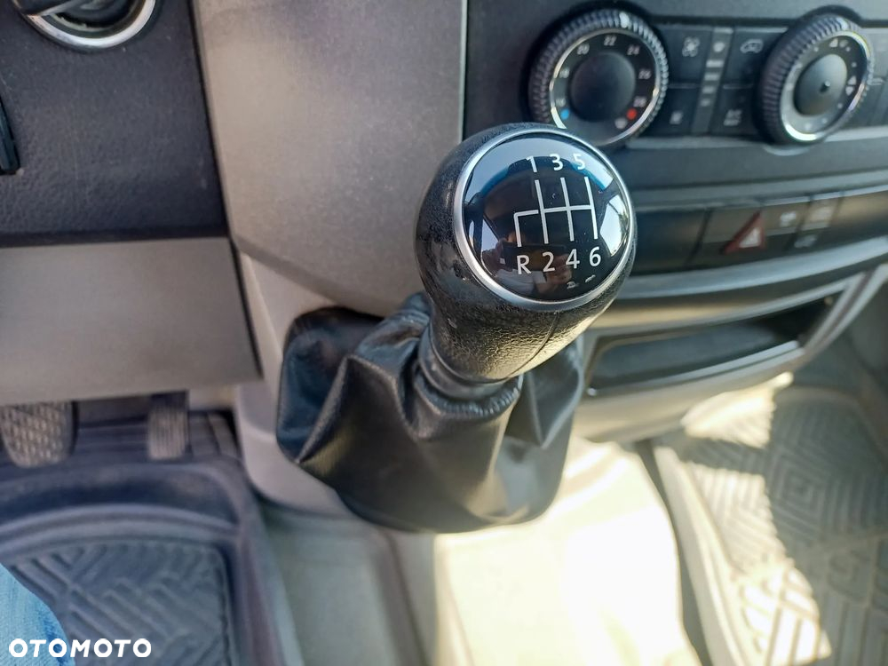 Volkswagen Crafter 30 TDI - 13