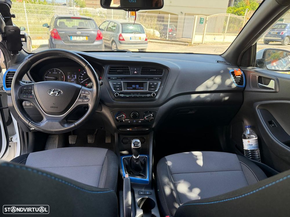 Hyundai i20 1.1 CRDi GO! - 7
