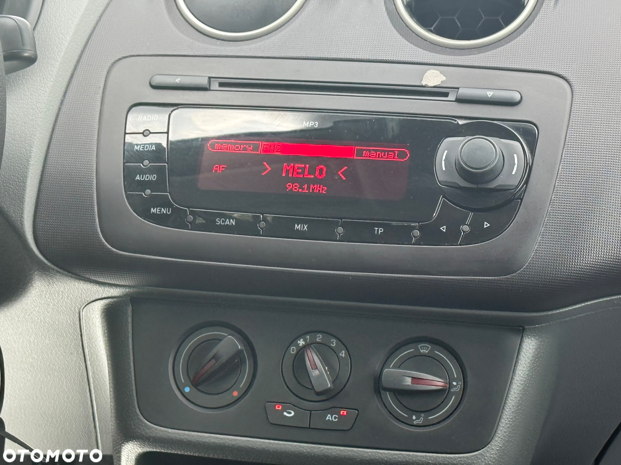 Seat Ibiza SC 1.2 Reference - 10