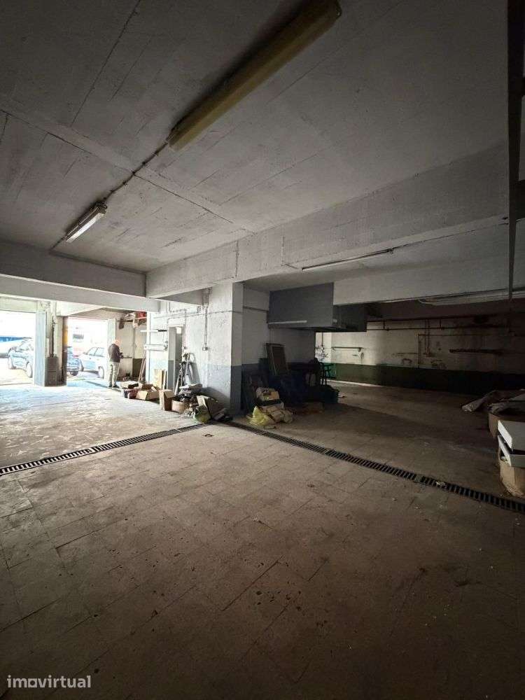 Armazém em Amadora - Grande imagem: 5/24