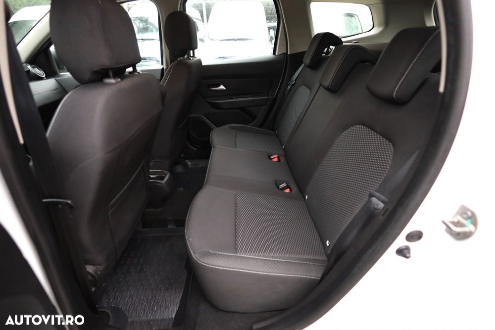 Dacia Duster 1.5 Blue dCi 4WD Comfort - 12