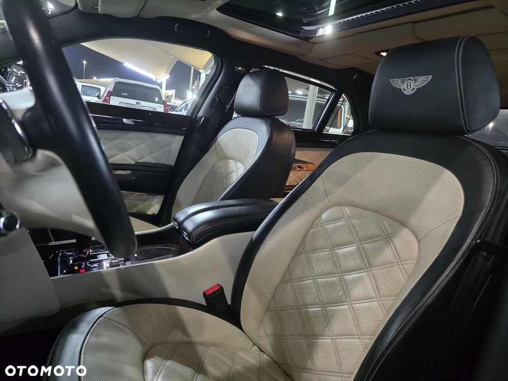 Bentley Mulsanne - 22