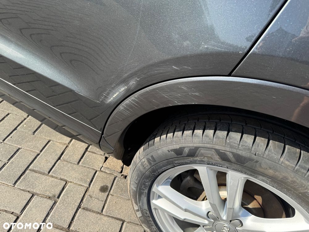 Audi Q3 2.0 TDI S tronic sport - 12