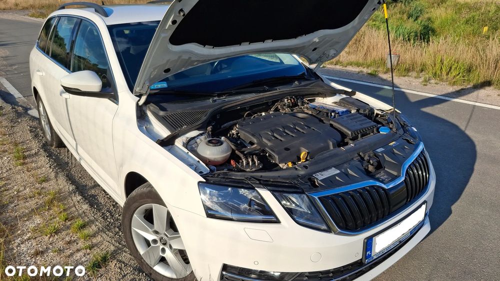 Skoda Octavia 1.6 TDI Ambition - 12