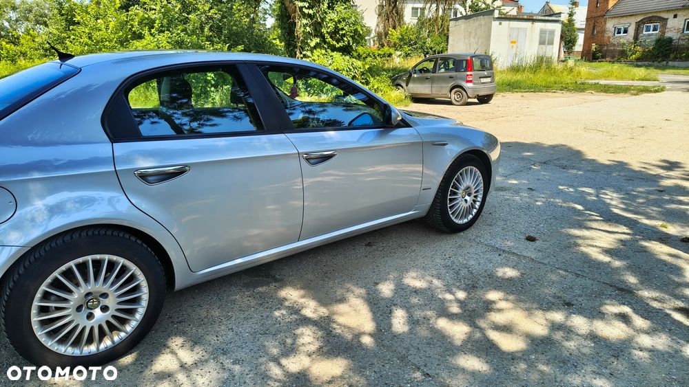 Alfa Romeo 159 1.9JTS Impression - 11
