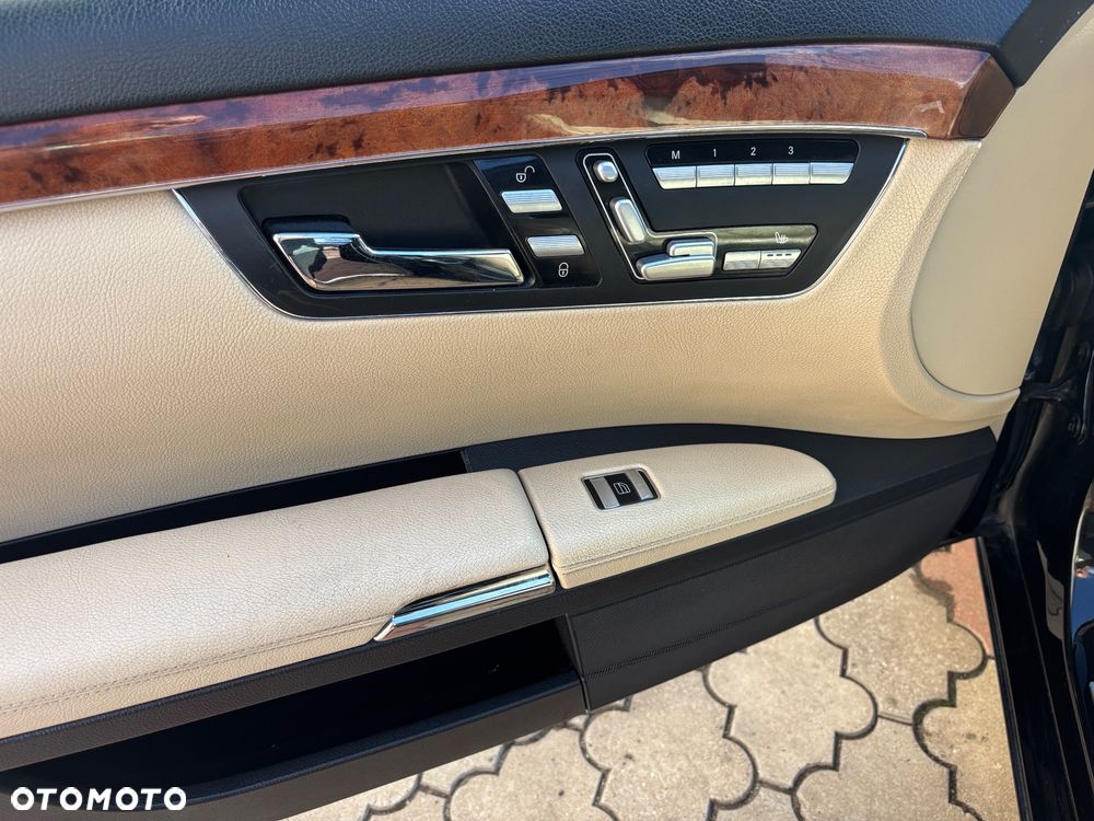 Mercedes-Benz Klasa S 320 CDI 4Matic DPF 7G-TRONIC - 16
