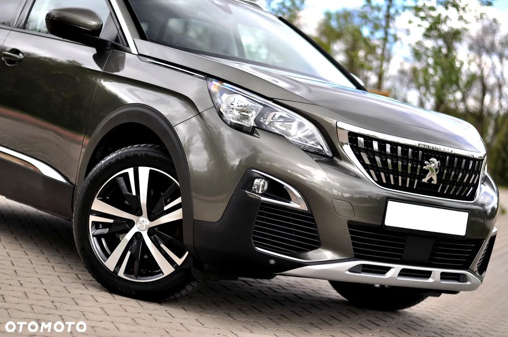 Peugeot 3008 1.2 PureTech Allure S&S - 2