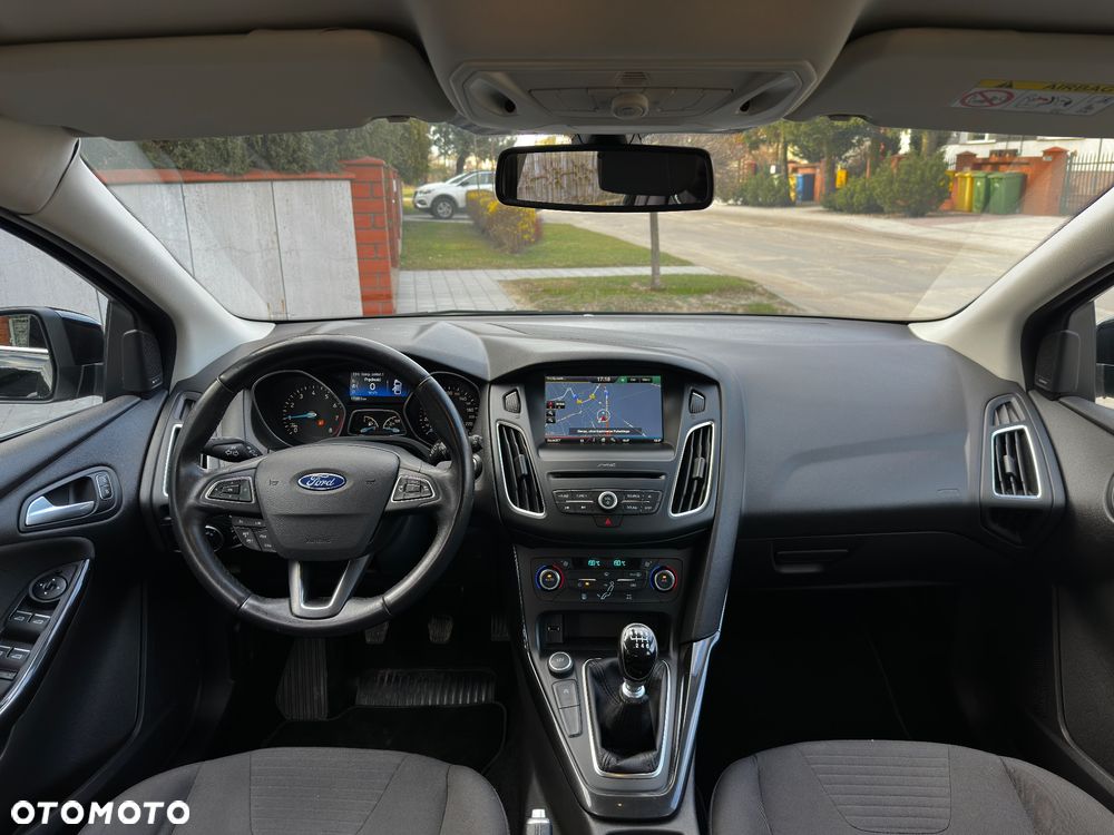 Ford Focus 1.5 EcoBoost Titanium ASS - 15