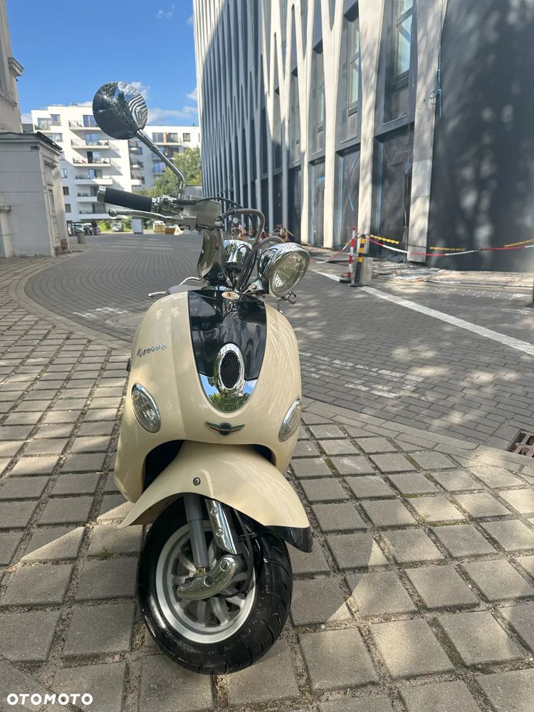 Vespa Primavera - 4