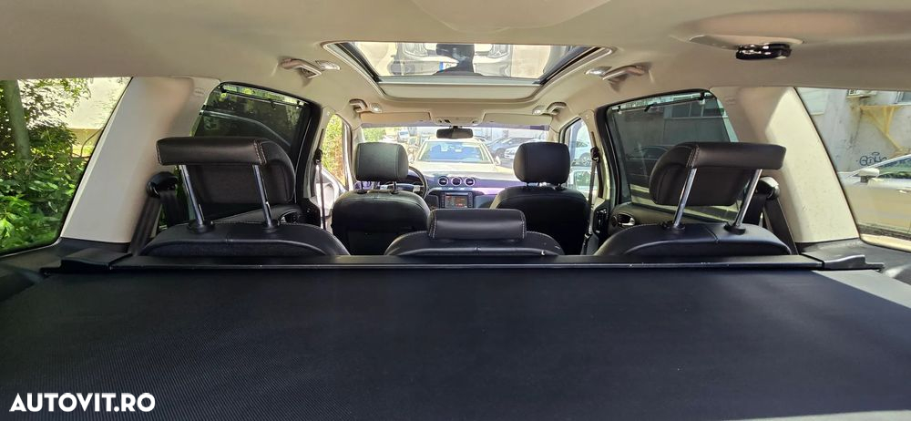 Ford S-Max 2.0 TDCi Titanium - 17