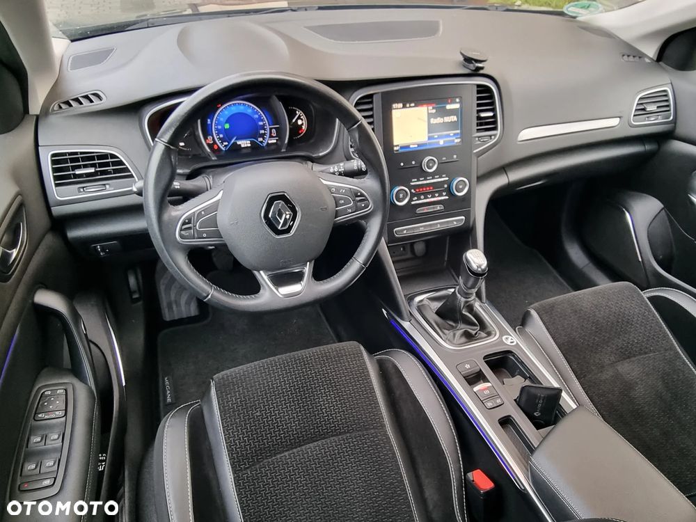 Renault Megane ENERGY TCe 130 LIMITED - 8