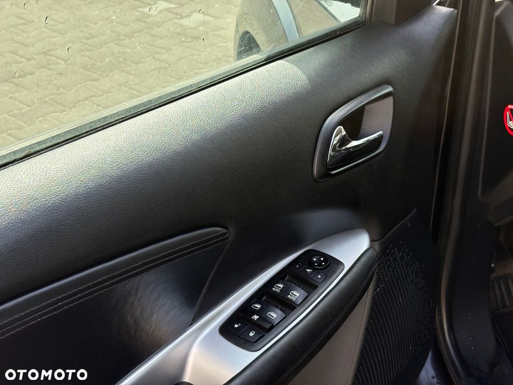 Fiat Freemont 2.0 Multijet Lounge - 10