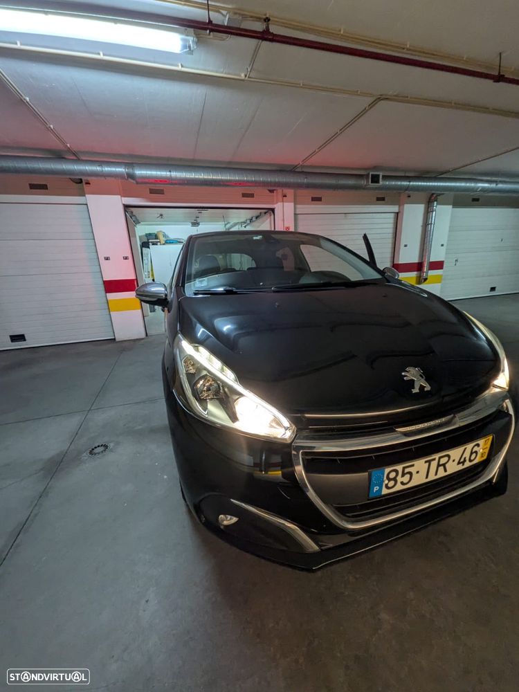 Peugeot 208 1.2 PureTech Active - 4