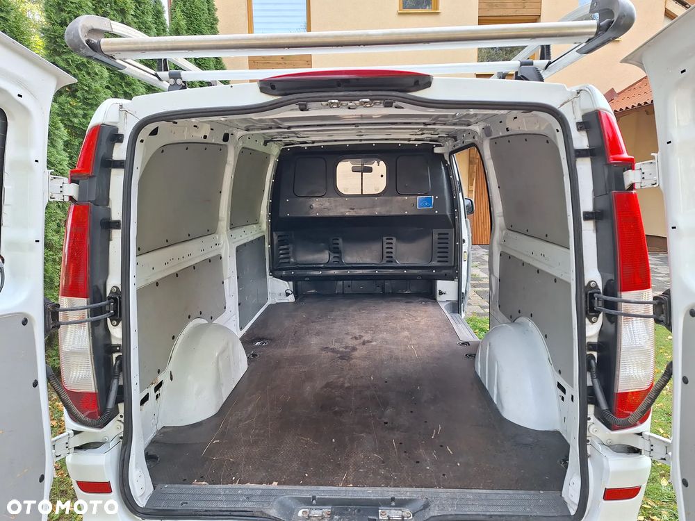Mercedes-Benz Vito 122 - 21