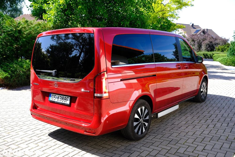 Mercedes-Benz Klasa V 300 d 4-Matic Avantgarde 9G-Tronic (d³ugi) - 5