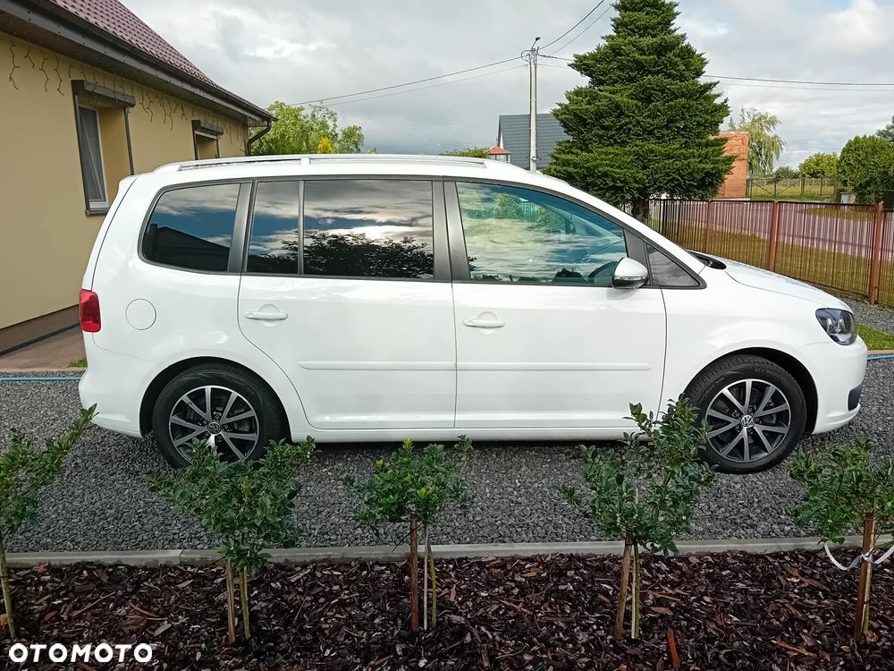 Volkswagen Touran 2.0 TDI DPF Highline Perfectline DSG - 6