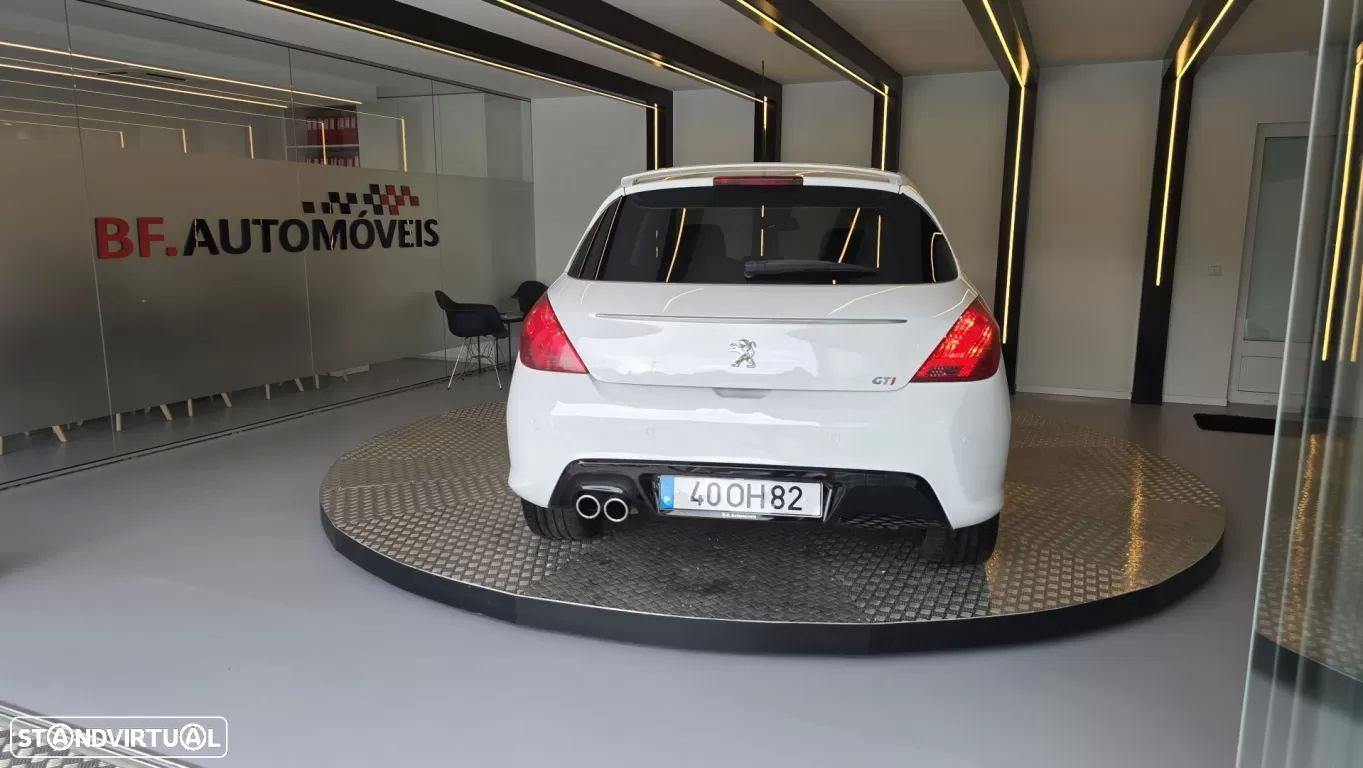 Peugeot 308 1.6 THP 16V GTi CVM6 - 16