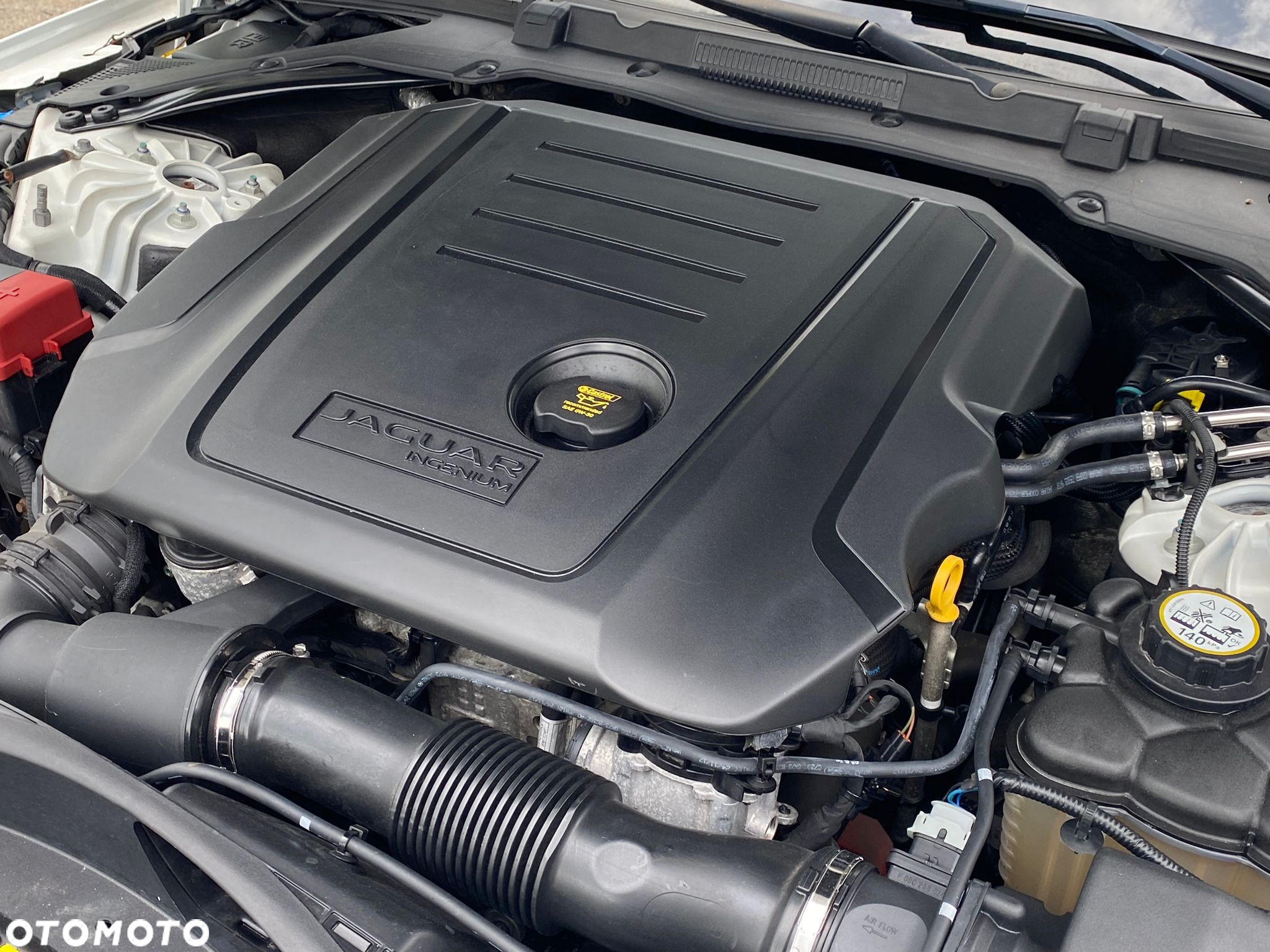 Jaguar XF 2.0 i4D Pure - 11