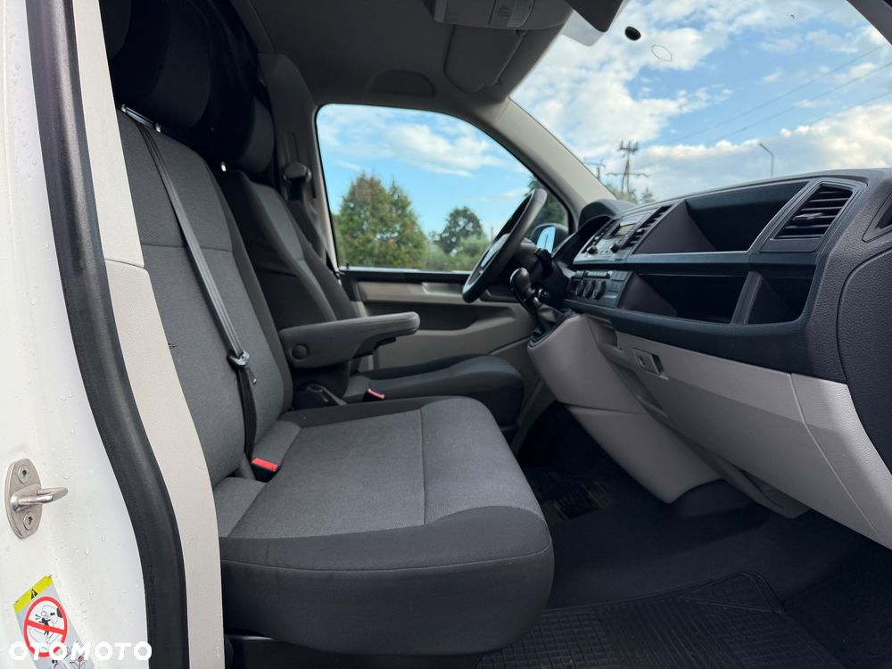 Volkswagen T6 - 14